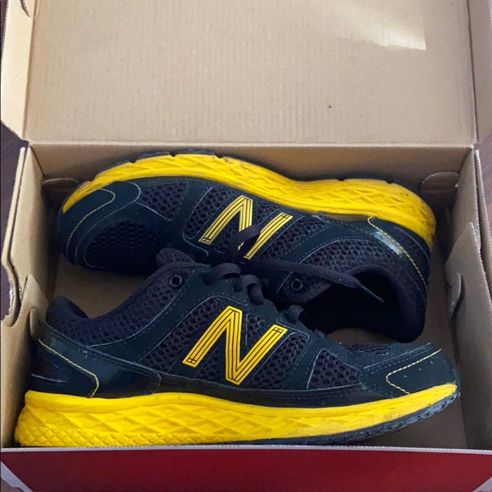 Boys new-balance sneakers